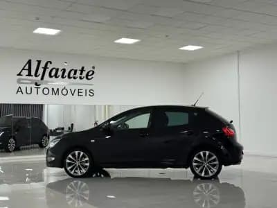 Vendo SEAT Ibiza 2017 - 10890 EUR, 99000 km - AUTO.MOTO.pt