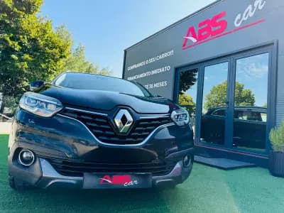 Sell Renault Kadjar 2016 - 18000 EUR, 105000 km - AUTO.MOTO.pt