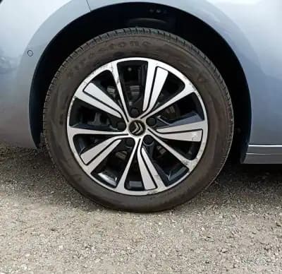 Sell Citroën C4 Spacetourer 2019 - 19900 EUR, 90359 km - AUTO.MOTO.pt