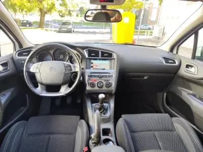 Sell Citroën C4 2015 - 9980 EUR, 157000 km - AUTO.MOTO.pt