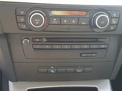 Sell BMW 318 2011 - 10750 EUR, 300000 km - AUTO.MOTO.pt