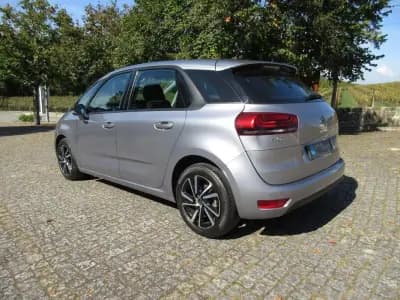 Vendo Citroën C4 Picasso 2017 - 13990 EUR, 169000 km - AUTO.MOTO.pt