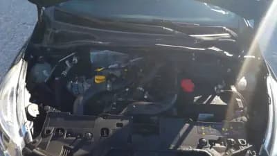 Vendo Renault Clio 2019 - 11900 EUR, 116904 km - AUTO.MOTO.pt