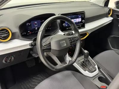 Sell SEAT Arona 2023 - 18990 EUR, 63000 km - AUTO.MOTO.pt