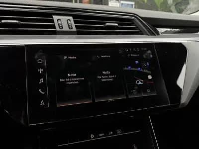 Sell Audi Q8 e-Tron Sportback 2024 - 59990 EUR, 24200 km - AUTO.MOTO.pt