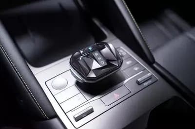 Vendo BYD 2025 - 27750 EUR, 18 km - AUTO.MOTO.pt