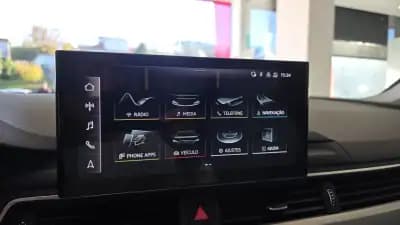 Sell Audi A4 2020 - 26900 EUR, 85888 km - AUTO.MOTO.pt