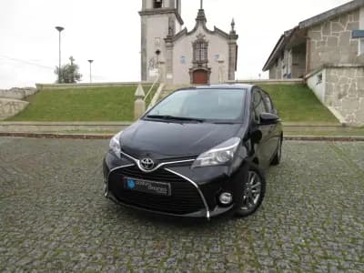 Vendo Toyota Yaris 2016 - 12990 EUR, 151000 km - AUTO.MOTO.pt