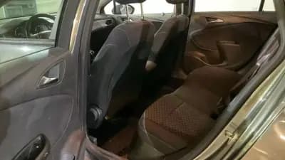 Sell Opel Astra Sports Tourer 2018 - 7990 EUR, 234500 km - AUTO.MOTO.pt