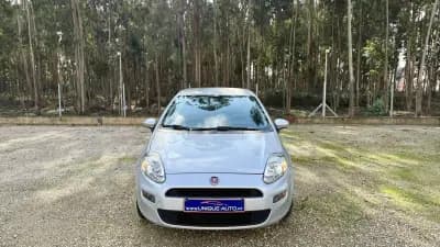 Vendo Fiat Punto 2015 - 9500 EUR, 170000 km - AUTO.MOTO.pt
