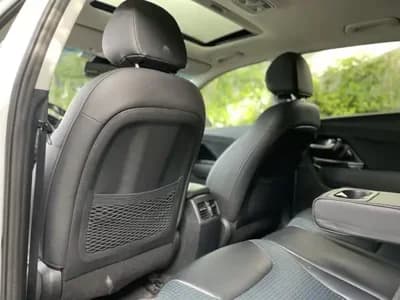 Sell Kia e-Niro 2021 - 33500 EUR, 69000 km - AUTO.MOTO.pt