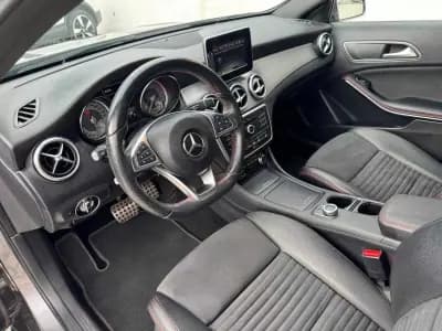 Vendo Mercedes-Benz GLA 180 2016 - 22500 EUR, 148000 km - AUTO.MOTO.pt
