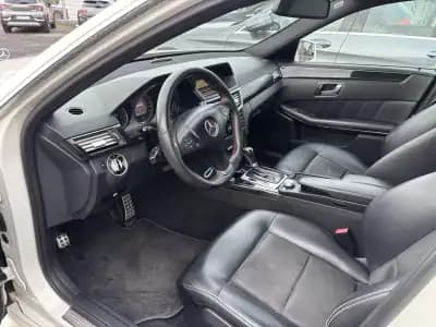 Sell Mercedes-Benz E 250 2011 - 17500 EUR, 259269 km - AUTO.MOTO.pt