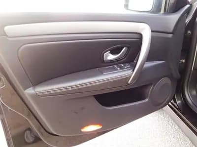 Vendo Renault Laguna Break 2012 - 8000 EUR, 186055 km - AUTO.MOTO.pt