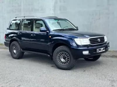 Vendo Toyota Land Cruiser 2000 - 41500 EUR, 291895 km - AUTO.MOTO.pt