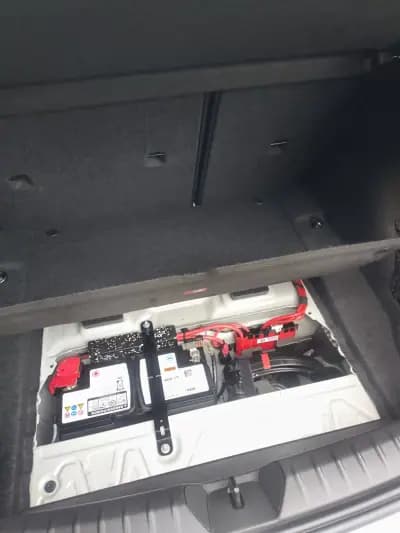 Vendo BMW 116 2015 - 12900 EUR, 168000 km - AUTO.MOTO.pt