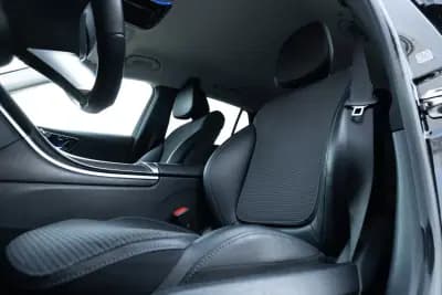 Sell Mercedes-Benz C 300 2023 - 38900 EUR, 60000 km - AUTO.MOTO.pt