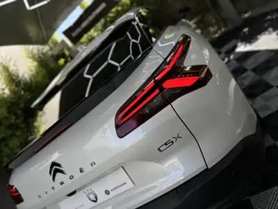 Vendo Citroën C5 X 2023 - 19000 EUR, 97000 km - AUTO.MOTO.pt