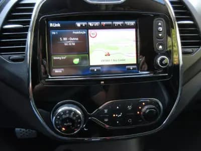 Vendo Renault Captur 2016 - 12990 EUR, 148000 km - AUTO.MOTO.pt