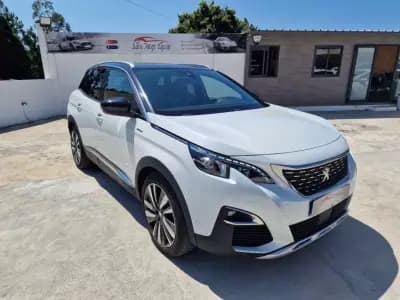 Vendo Peugeot 3008 2020 - 30499 EUR, 65405 km - AUTO.MOTO.pt