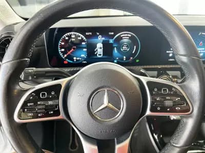 Sell Mercedes-Benz A 180 Limousine 2020 - 23600 EUR, 81132 km - AUTO.MOTO.pt