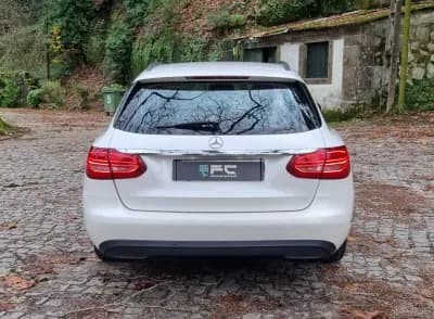 Sell Mercedes-Benz C 180 2015 - 13450 EUR, 264000 km - AUTO.MOTO.pt