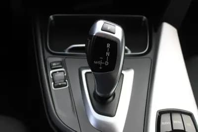 Sell BMW 318 2016 - 16900 EUR, 157000 km - AUTO.MOTO.pt