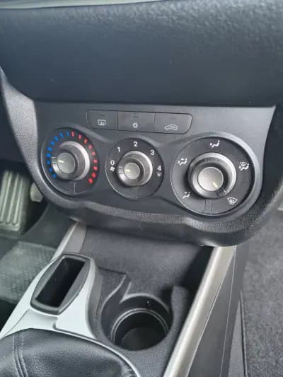 Vendo Alfa Romeo MiTo 2013 - 7900 EUR, 169000 km - AUTO.MOTO.pt