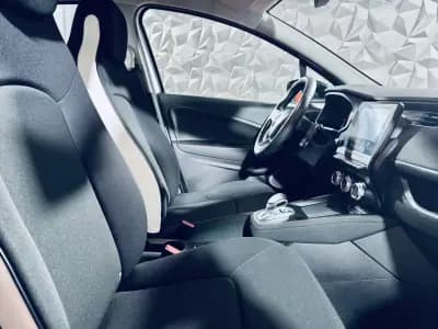 Vendo Renault Zoe 2022 - 14500 EUR, 74418 km - AUTO.MOTO.pt