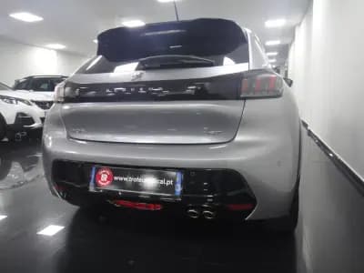 Sell Peugeot 208 2021 - 15450 EUR, 126000 km - AUTO.MOTO.pt