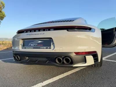 Vendo Porsche 911 2021 - 199950 EUR, 12377 km - AUTO.MOTO.pt