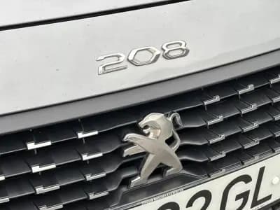 Sell Peugeot 208 2020 - 12900 EUR, 152000 km - AUTO.MOTO.pt