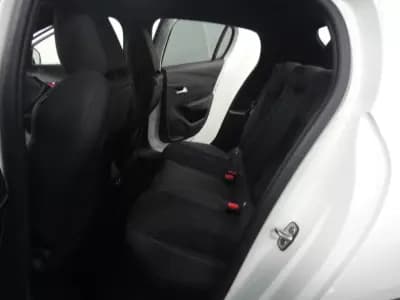 Sell Peugeot e-208 2021 - 18500 EUR, 46000 km - AUTO.MOTO.pt