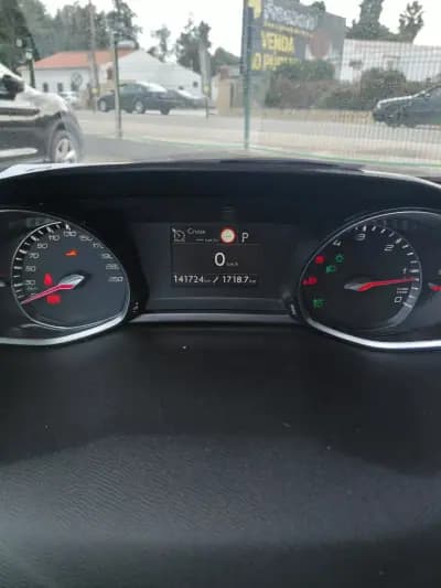 Vendo Peugeot 308 SW 2019 - 16900 EUR, 141724 km - AUTO.MOTO.pt