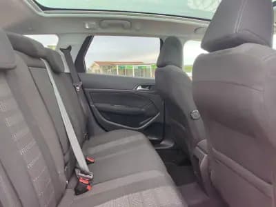 Vendo Peugeot 308 2015 - 11900 EUR, 151000 km - AUTO.MOTO.pt