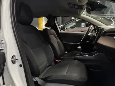 Vendo Renault Clio 2021 - 13490 EUR, 108000 km - AUTO.MOTO.pt