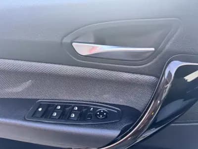 Vendo BMW 218 2017 - 21500 EUR, 169000 km - AUTO.MOTO.pt