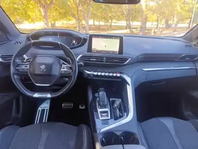 Vendo Peugeot 3008 2017 - 18950 EUR, 179000 km - AUTO.MOTO.pt