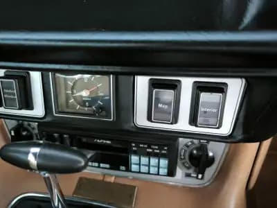 Sell Jaguar XJ6 1976 - 24950 EUR, 47777 km - AUTO.MOTO.pt