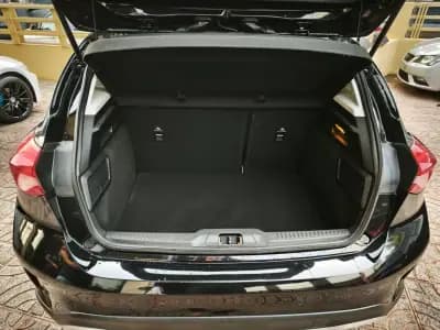 Vendo Ford Focus 2020 - 19900 EUR, 120000 km - AUTO.MOTO.pt