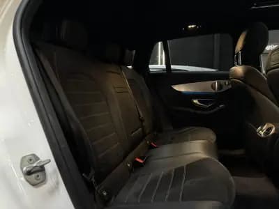 Vendo Mercedes-Benz EQC 2023 - 44990 EUR, 60200 km - AUTO.MOTO.pt