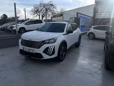 Vendo Peugeot 2008 2024 - 22750 EUR, 38201 km - AUTO.MOTO.pt