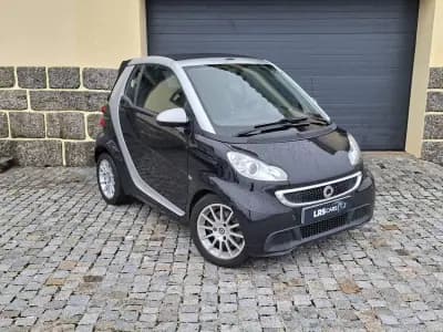 Vendo Smart Fortwo Cabrio 2013 - 7990 EUR, 114624 km - AUTO.MOTO.pt