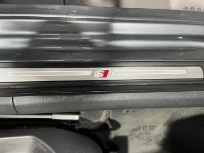 Vendo Audi A3 Sportback 2017 - 18999 EUR, 165021 km - AUTO.MOTO.pt