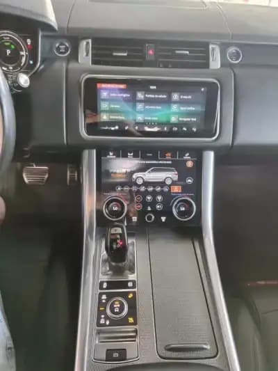 Vendo Land Rover Range Rover Sport 2018 - 42990 EUR, 159000 km - AUTO.MOTO.pt