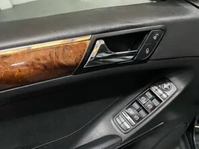 Vendo Mercedes-Benz ML 320 2006 - 15950 EUR, 278122 km - AUTO.MOTO.pt