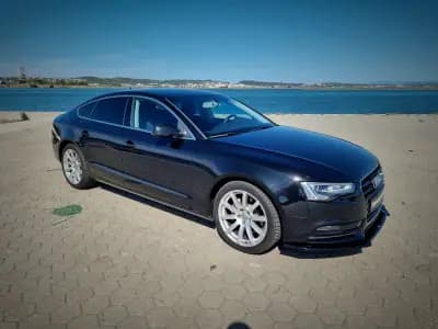 Vendo Audi A5 Sportback 2017 - 23900 EUR, 164000 km - AUTO.MOTO.pt