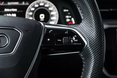 Sell Audi A6 Avant 2020 - 39750 EUR, 89963 km - AUTO.MOTO.pt