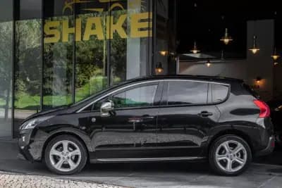 Vendo Peugeot 3008 2012 - 7990 EUR, 286405 km - AUTO.MOTO.pt