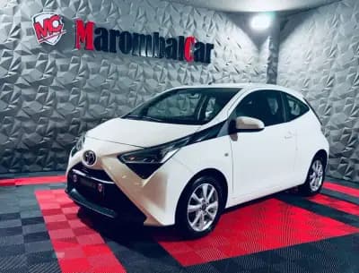 Vendo Toyota Aygo 2020 - 11750 EUR, 134443 km - AUTO.MOTO.pt